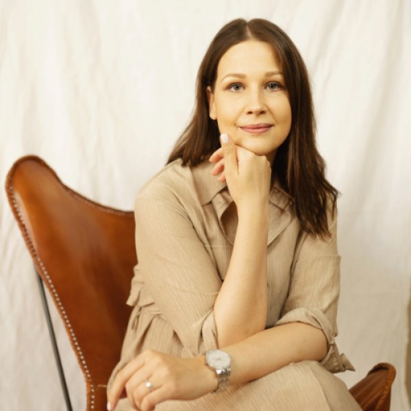 Copywriter, sisällöntuottaja & someammattilainen ✍️